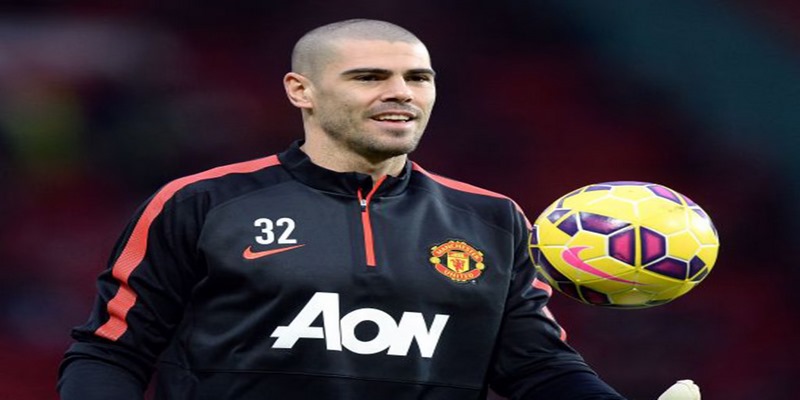 Victor Valdes xứng đáng nằm trong top thủ môn hay nhất thế giới